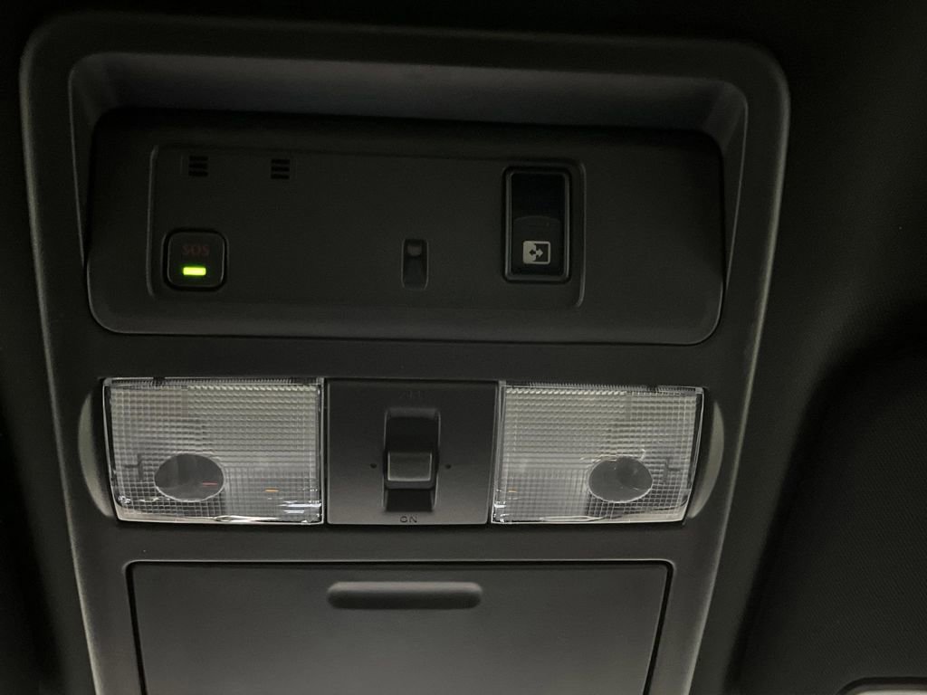 Used 2024 Nissan Titan PRO-4X w/ Pro-4x Utility Package image 25