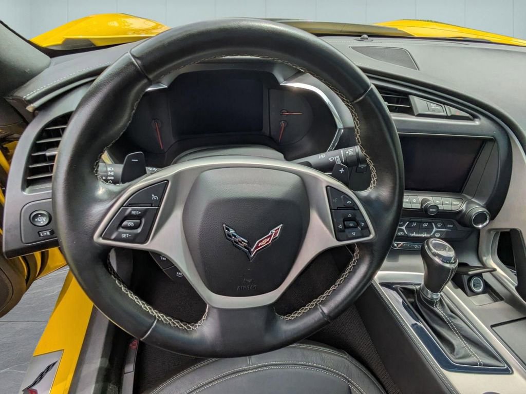 Used 2015 Chevrolet Corvette Stingray Coupe w/ ZF1 Appearance Package RWD image 18