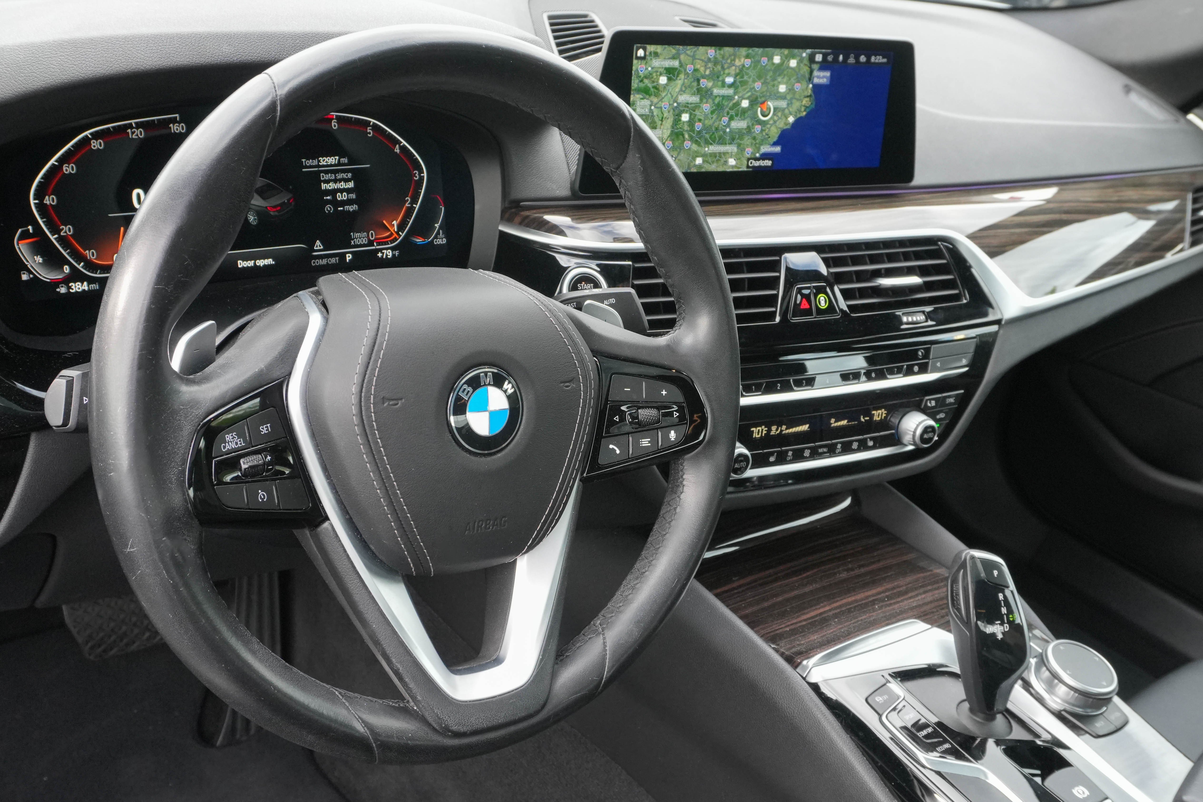 Used 2020 BMW 530i w/ Convenience Package RWD image 10