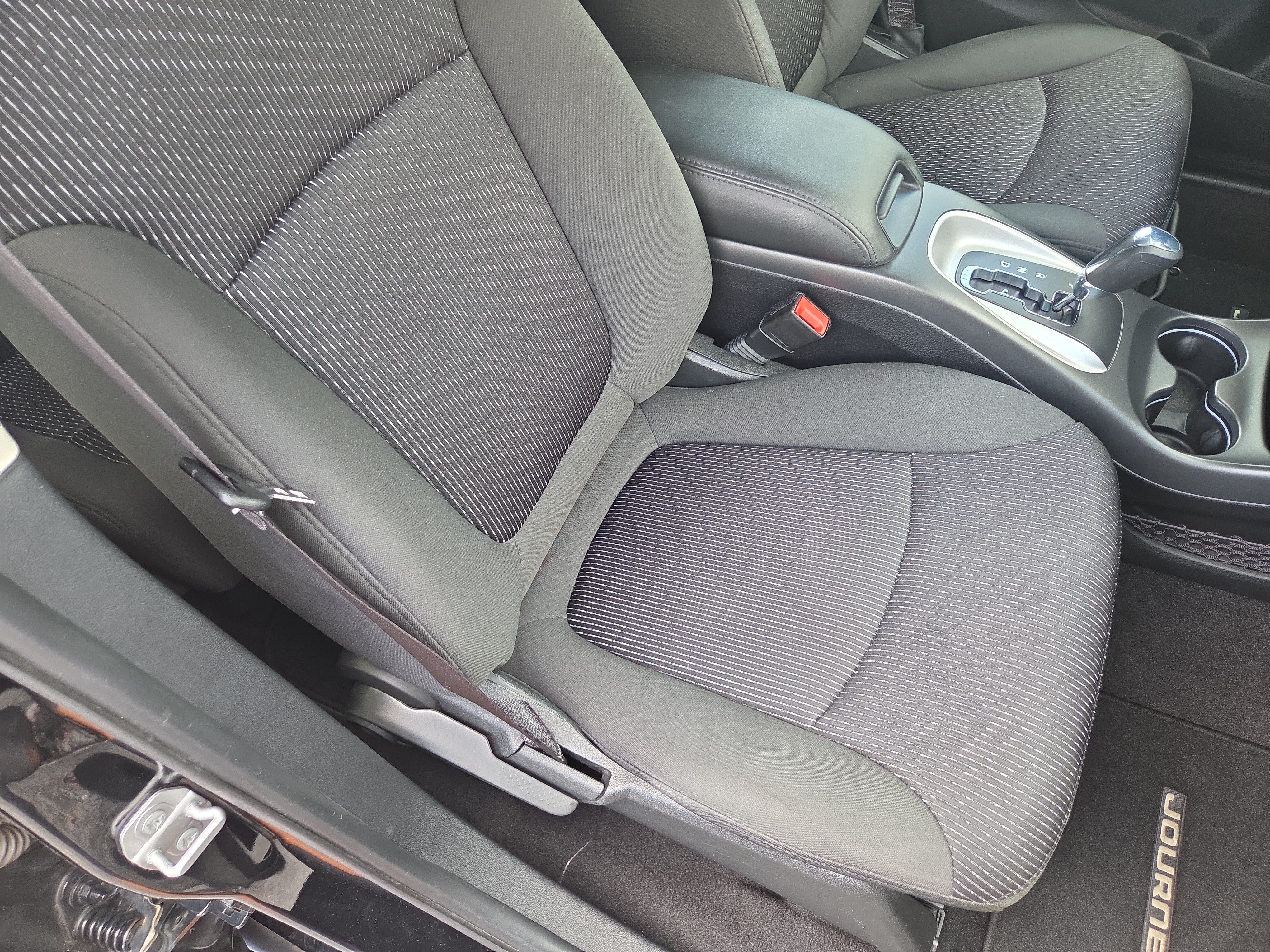 Certified 2017 Dodge Journey SXT AWD/4WD image 17