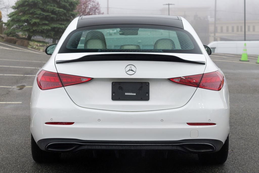 Used 2022 Mercedes-Benz C 300 4MATIC Sedan w/ Pinnacle Trim Package image 6