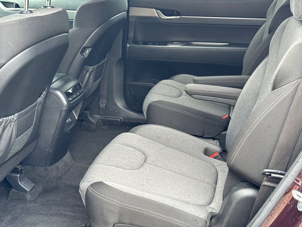 Used 2022 Hyundai Palisade SEL FWD image 22