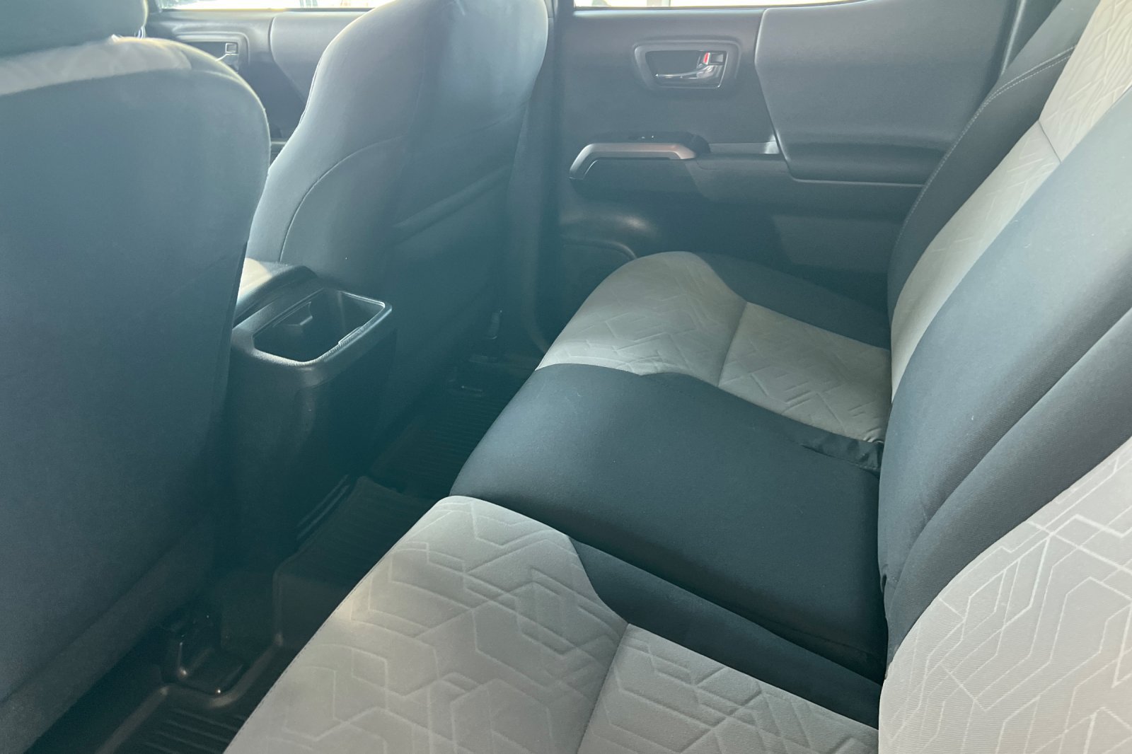 Used 2021 Toyota Tacoma TRD Sport AWD/4WD image 9
