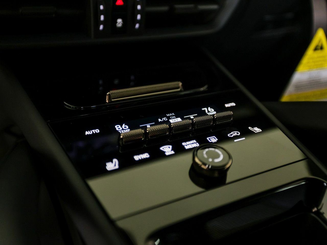 New 2026 Porsche Cayenne Turbo image 19