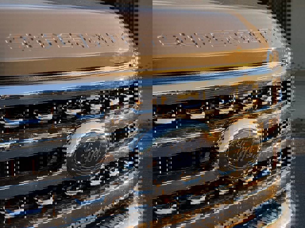 New 2026 Ford F250 Lariat w/ Lariat Ultimate Package image 6