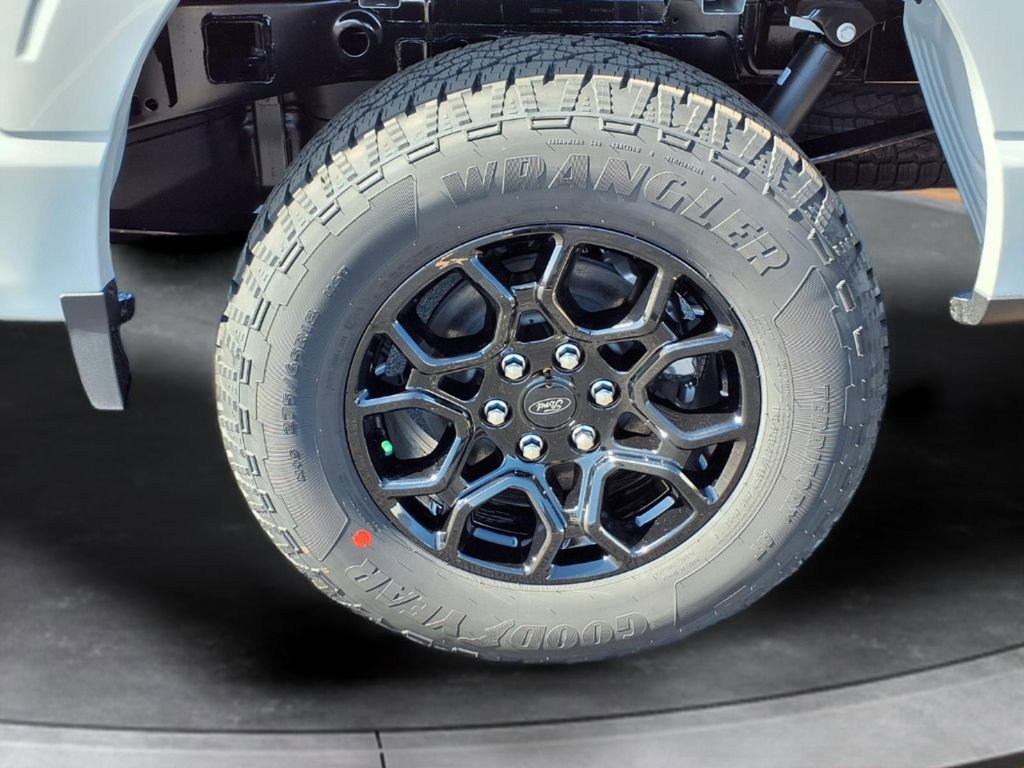 New 2026 Ford F150 XLT w/ Equipment Group 302A MID image 19