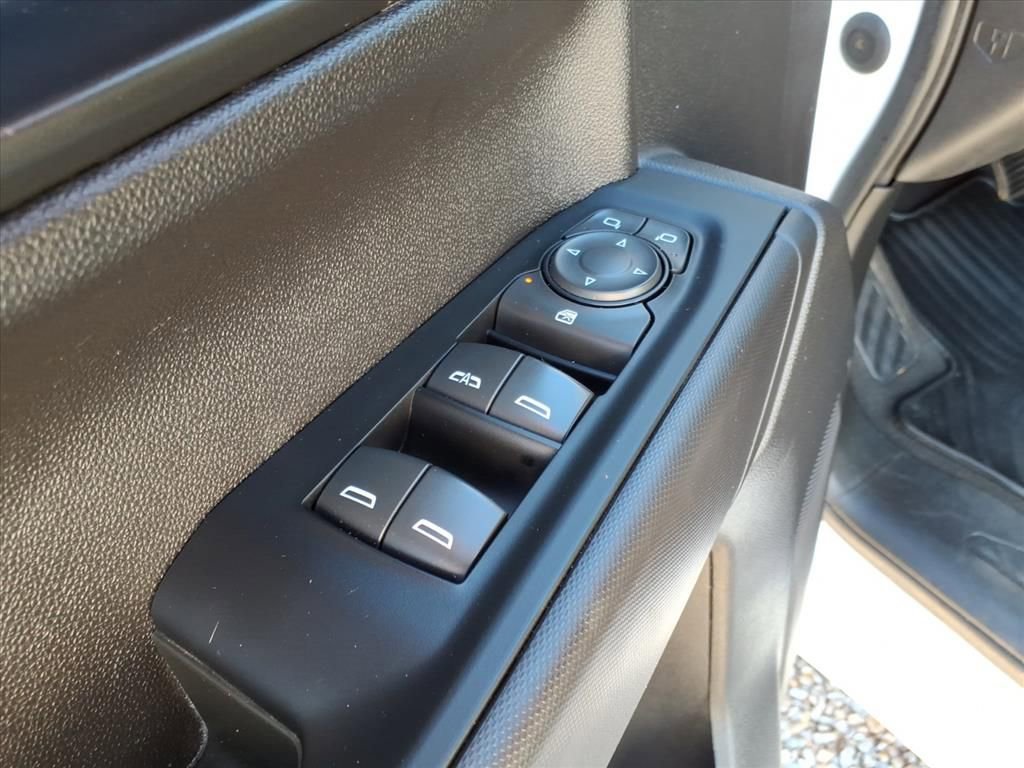 Used 2022 Chevrolet Silverado 1500 Custom image 15