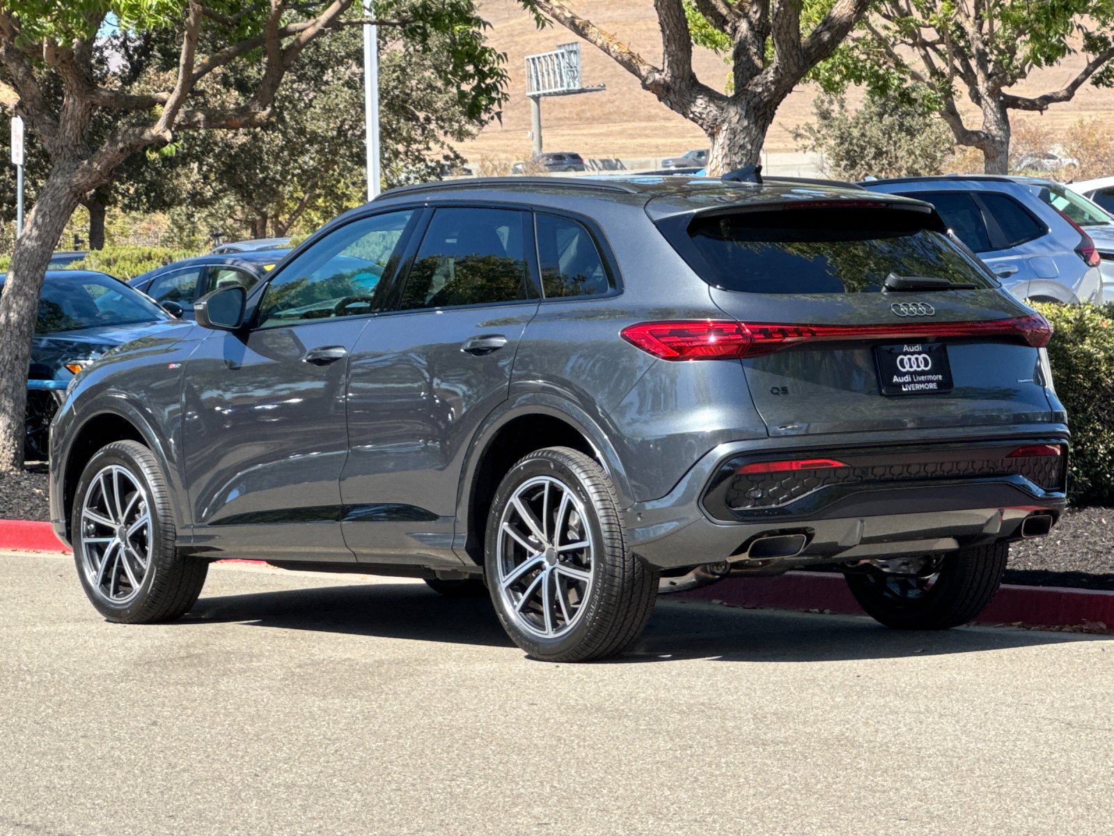 New 2026 Audi Q5 Premium AWD/4WD image 4