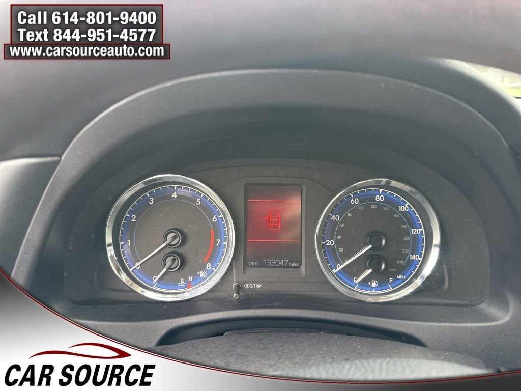Used 2017 Toyota Corolla LE FWD image 14