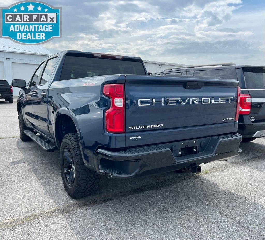 Used 2021 Chevrolet Silverado 1500 Custom Trail Boss w/ Safety Confidence Package AWD/4WD image 4
