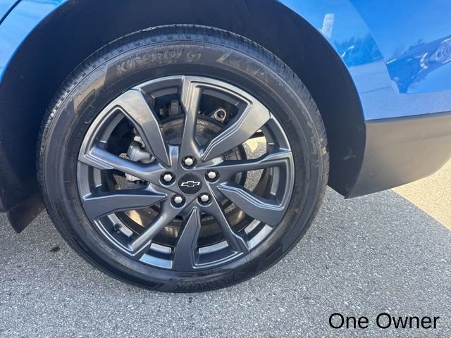 Used 2024 Chevrolet Equinox RS w/ LPO, Floor Liner Package image 2