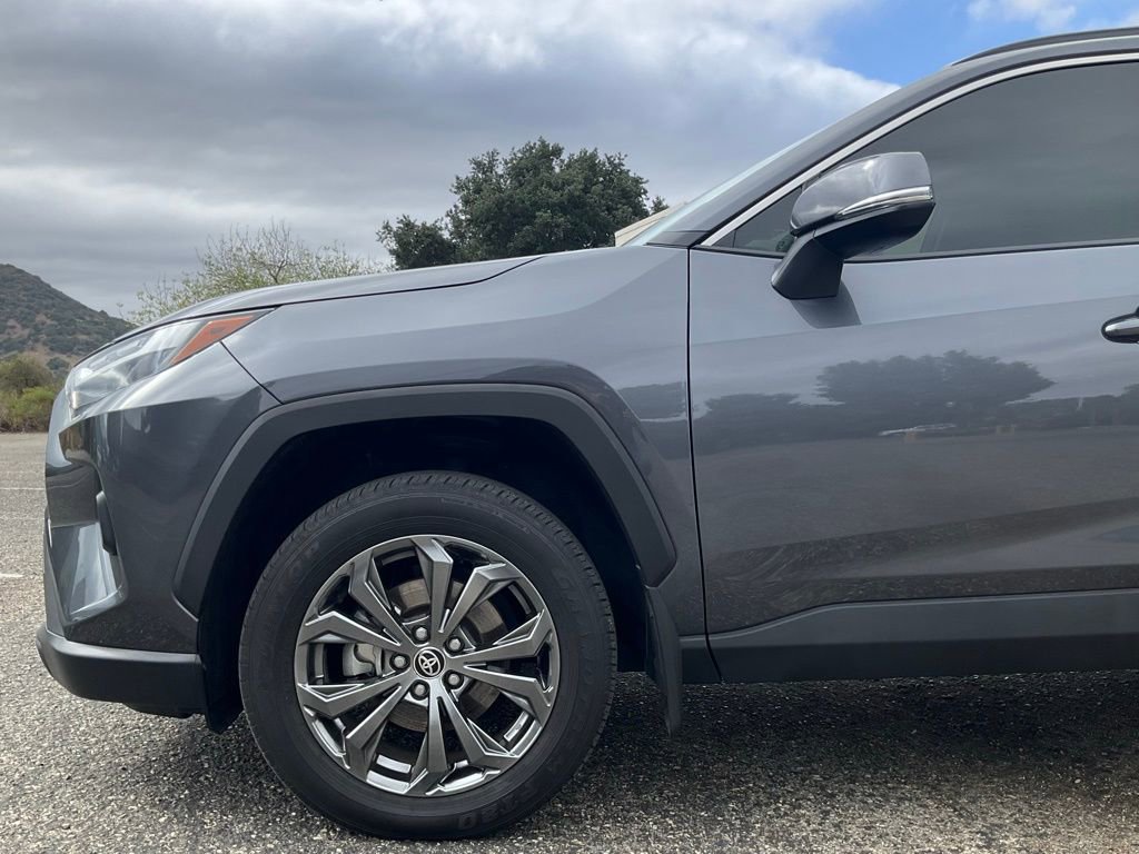 Used 2024 Toyota RAV4 XLE Premium image 10