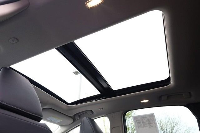 Certified 2025 Nissan Murano SL AWD/4WD image 10
