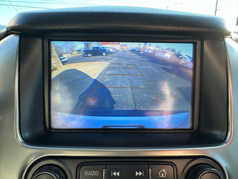 Used 2018 Chevrolet Suburban LT w/ LT Signature Package image 29