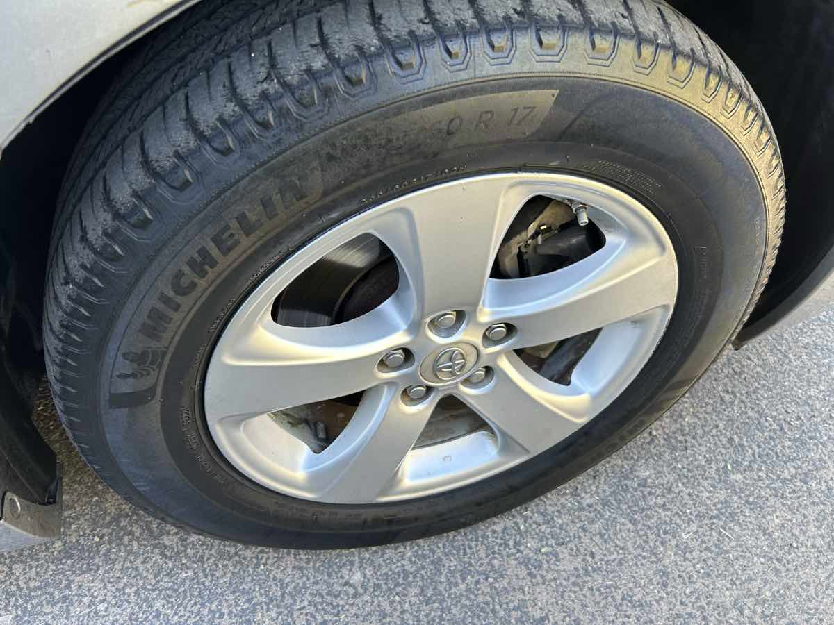 Used 2015 Toyota Sienna LE FWD image 23
