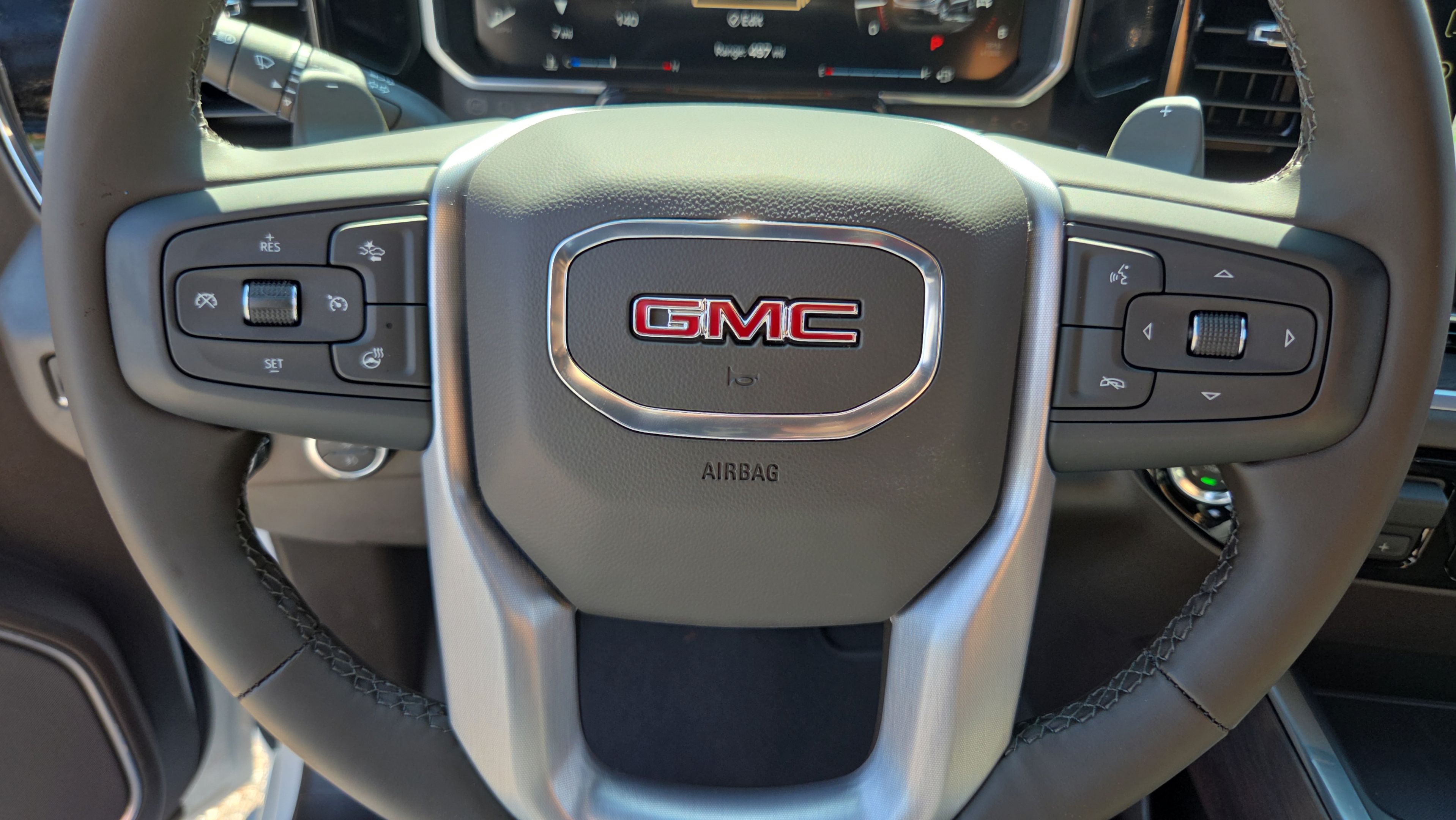 New 2026 GMC Sierra 1500 SLT w/ SLT Premium Package AWD/4WD image 29