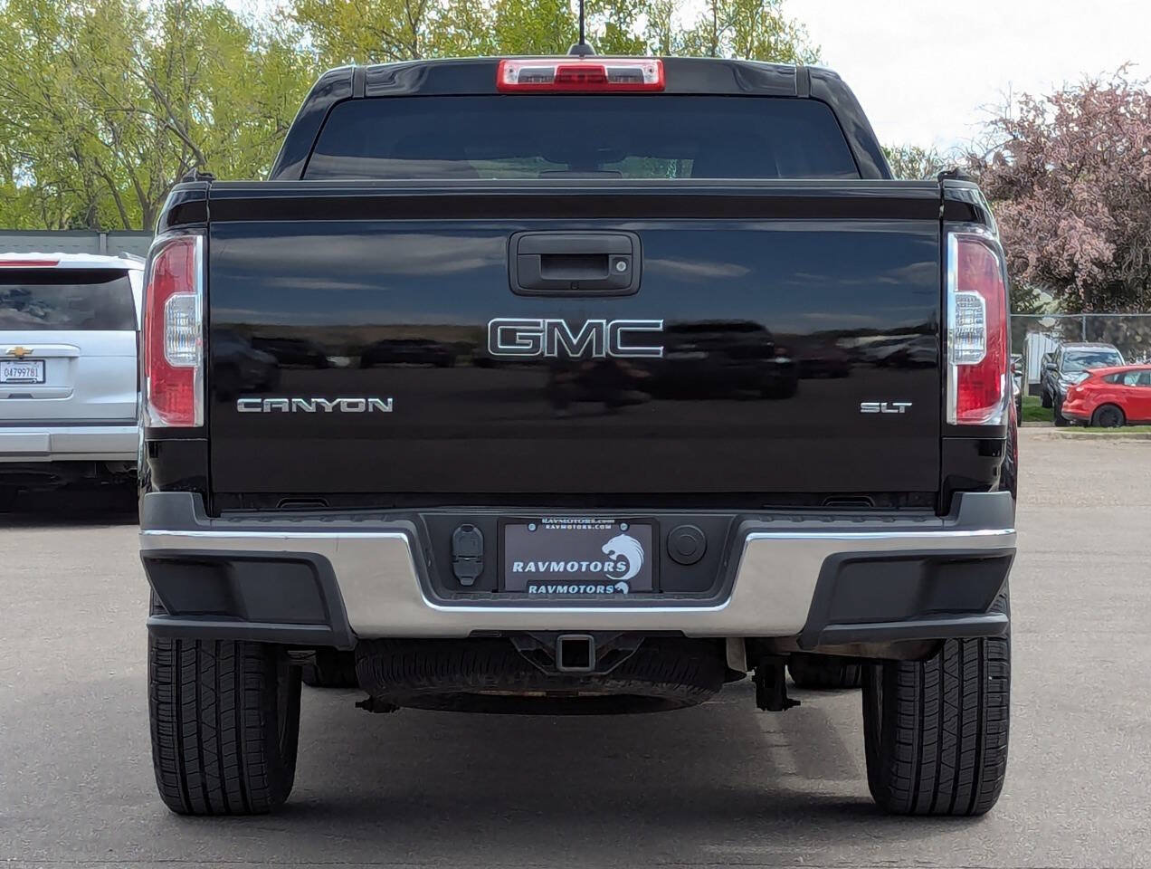 Used 2015 GMC Canyon SLT AWD/4WD image 11