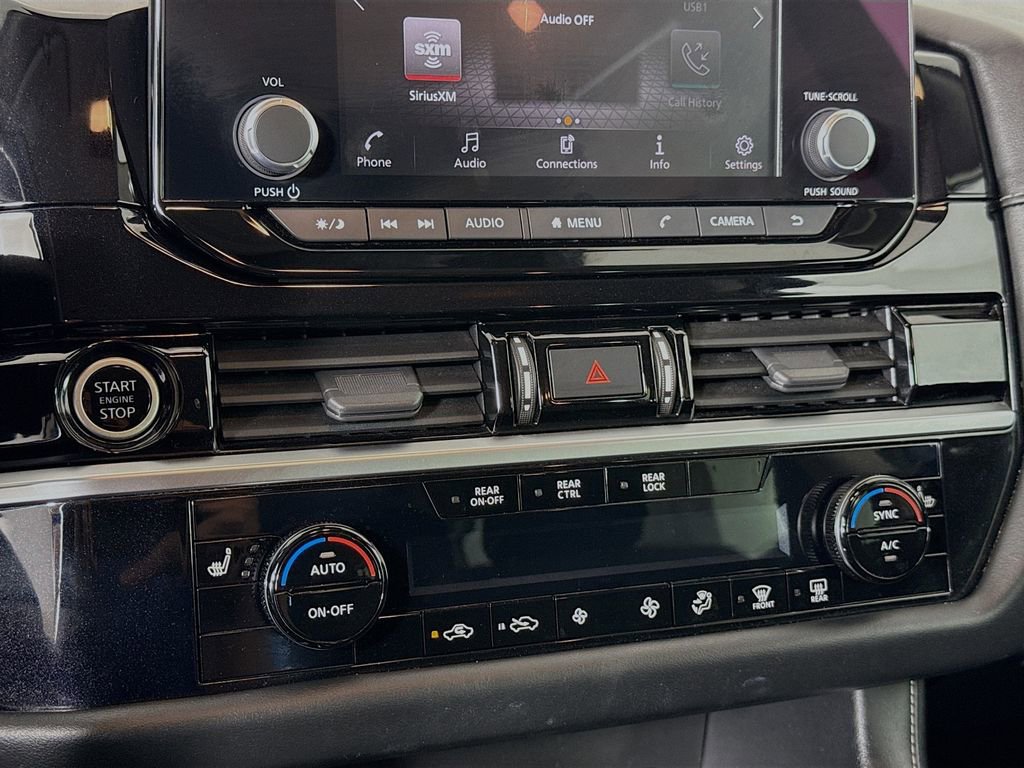 Used 2022 Nissan Pathfinder SV image 17