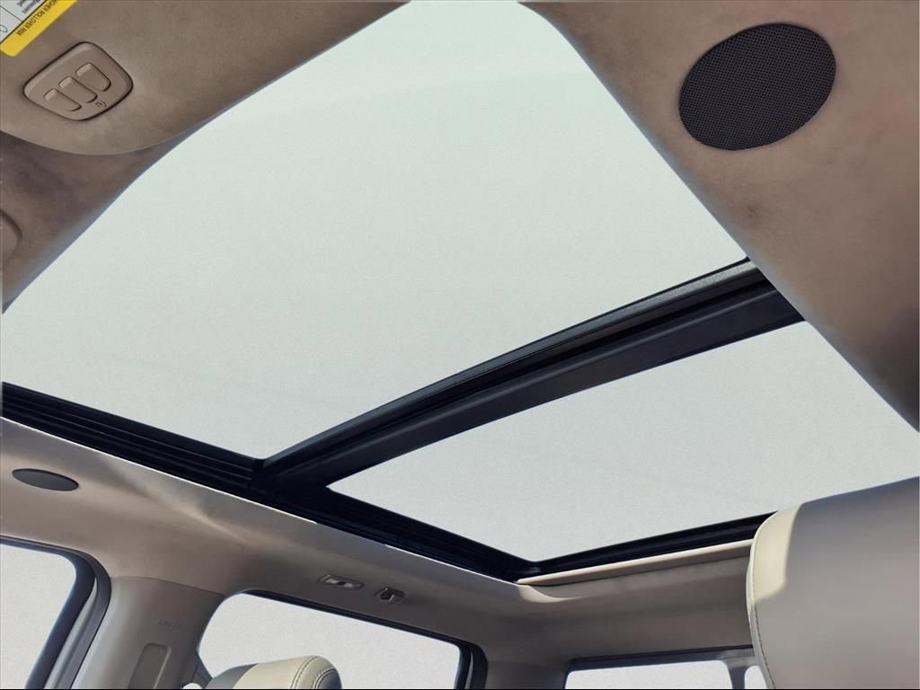 Used 2025 Ford F450 Platinum w/ Platinum Plus Package image 20