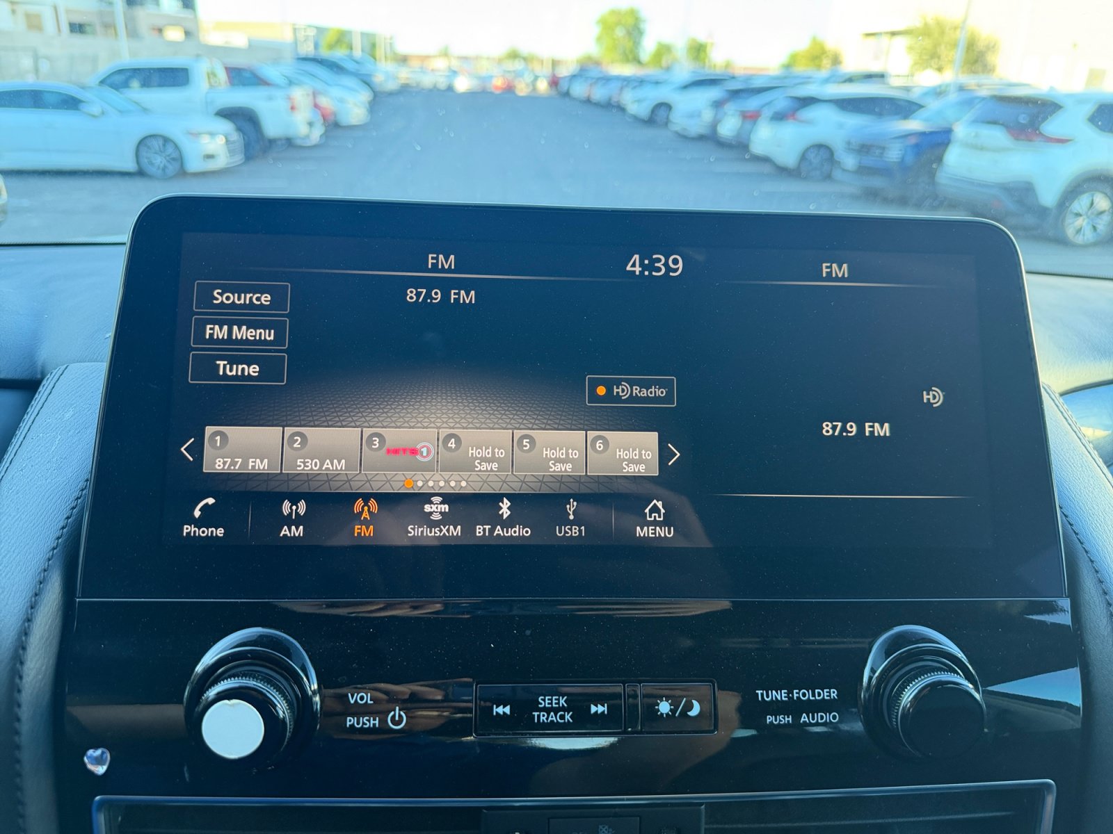 Used 2022 Nissan Armada SV RWD image 23
