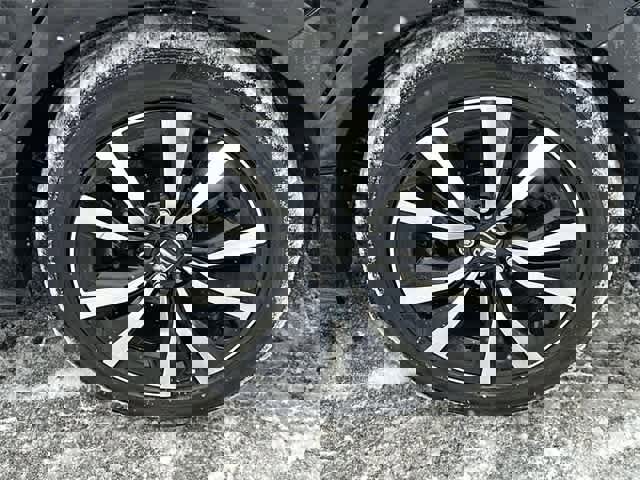 Used 2022 Honda Civic EX image 5