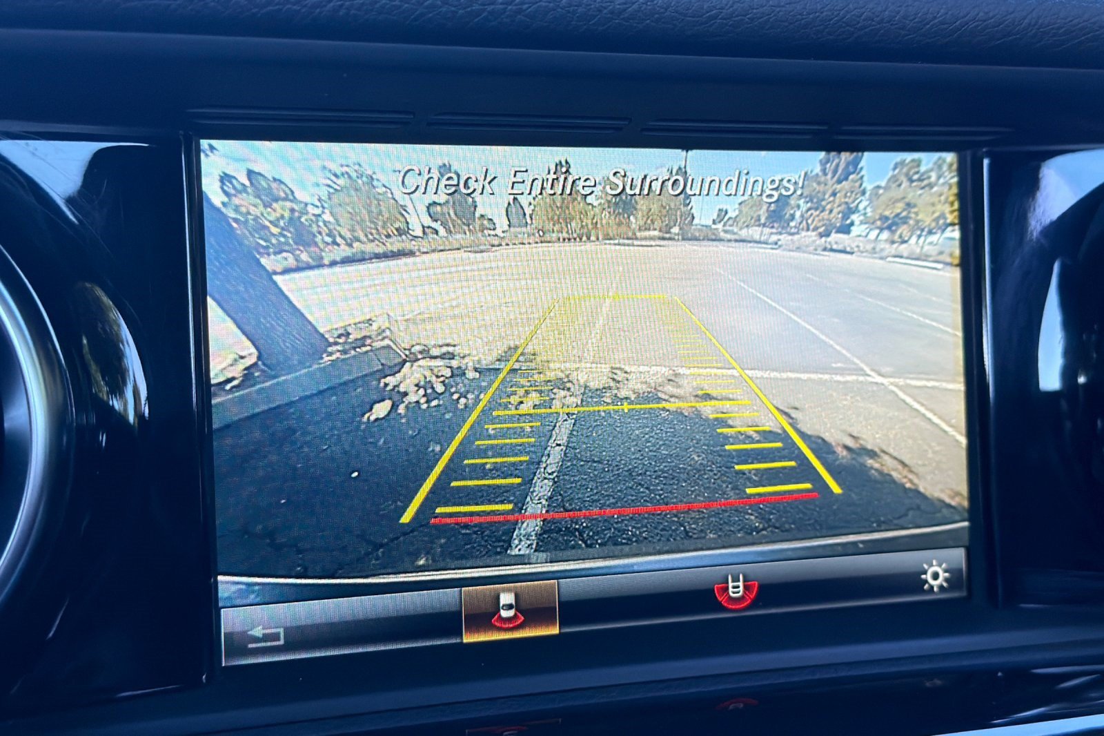 Used 2017 Mercedes-Benz SLC 43 AMG image 26