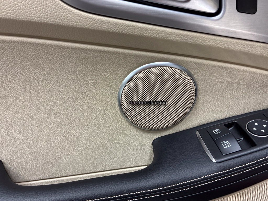 Used 2014 Mercedes-Benz SLK 250 image 25