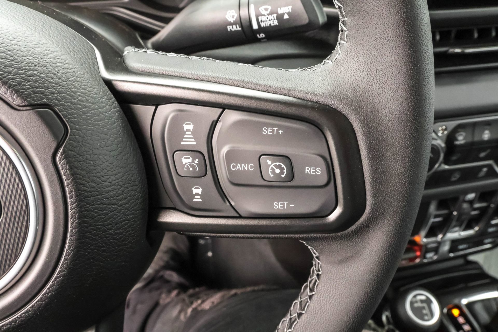 New 2025 Jeep Gladiator Rubicon w/ Convenience Group image 25