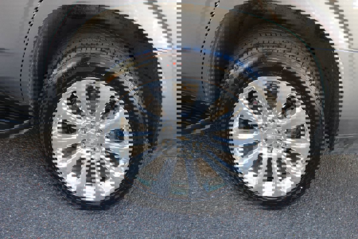 Used 2021 Chevrolet Tahoe Premier w/ Premium Package image 73