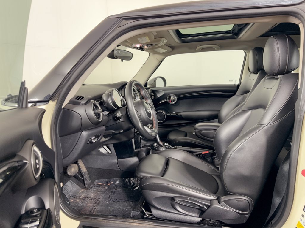 Used 2014 MINI Cooper S FWD image 5