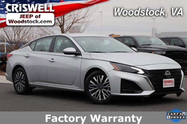 Used 2023 Nissan Altima 2.5 SV