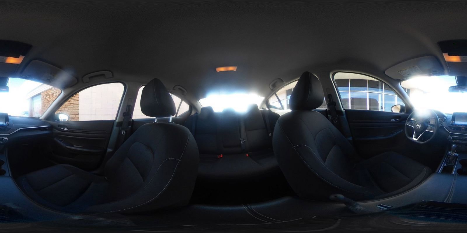 Used 2025 Nissan Altima 2.5 SV image 41