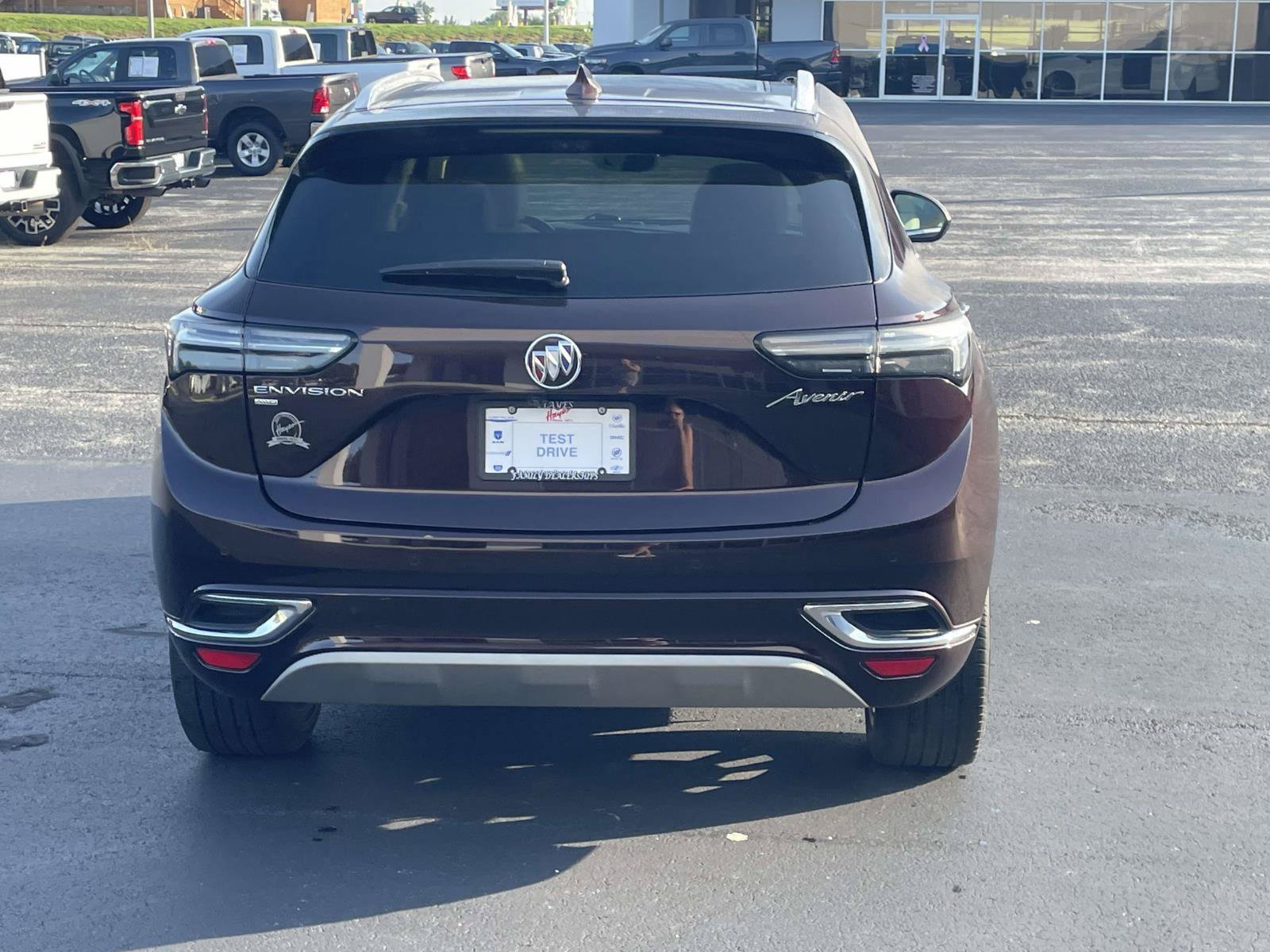 Certified 2021 Buick Envision Avenir w/ Technology Package II AWD/4WD image 4