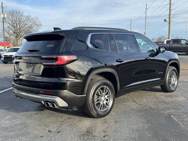 Used 2025 GMC Acadia Elevation image 5
