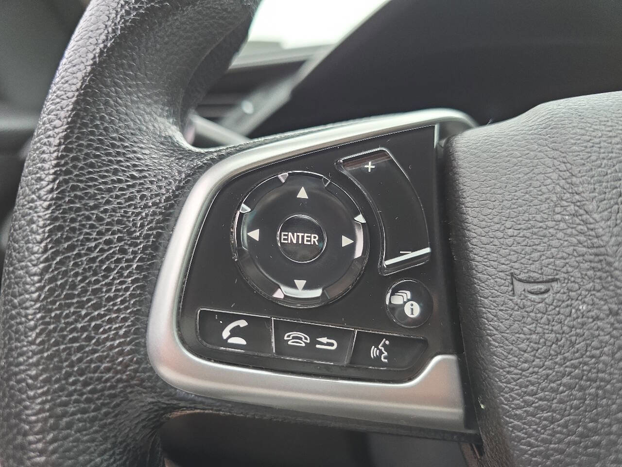 Used 2021 Honda Civic LX image 30