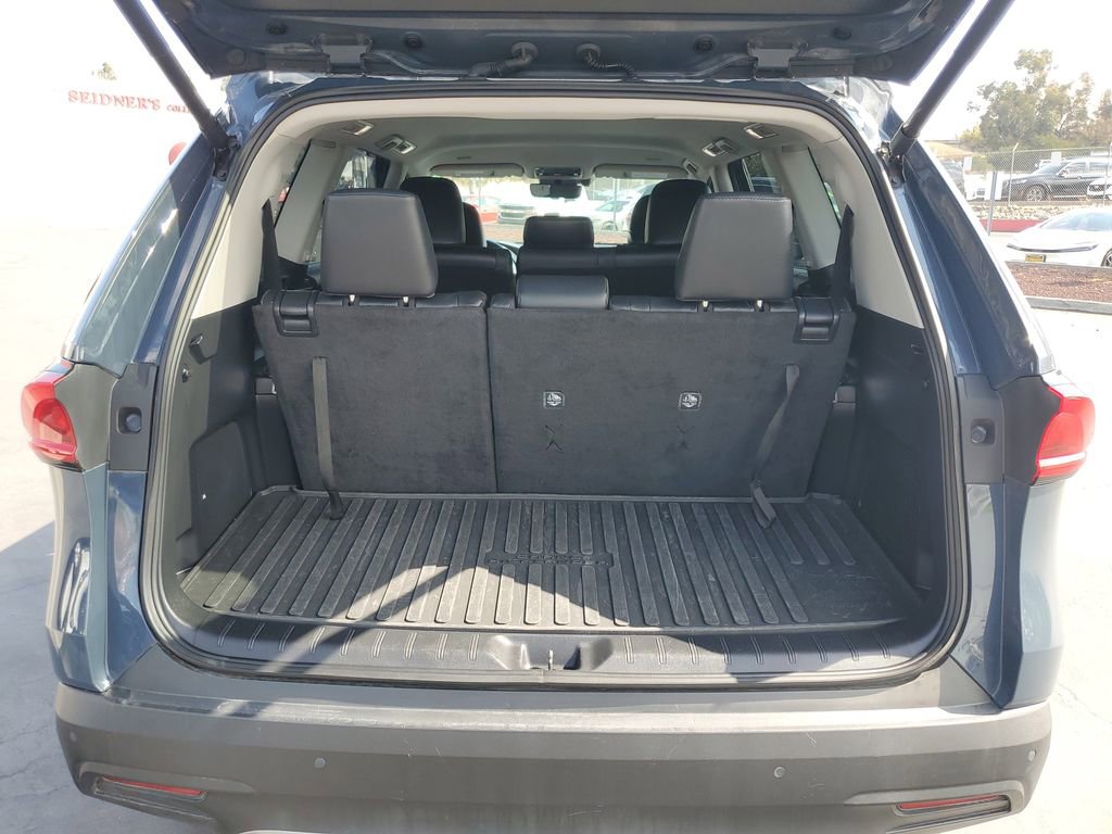 Used 2024 Toyota Grand Highlander AWD image 29