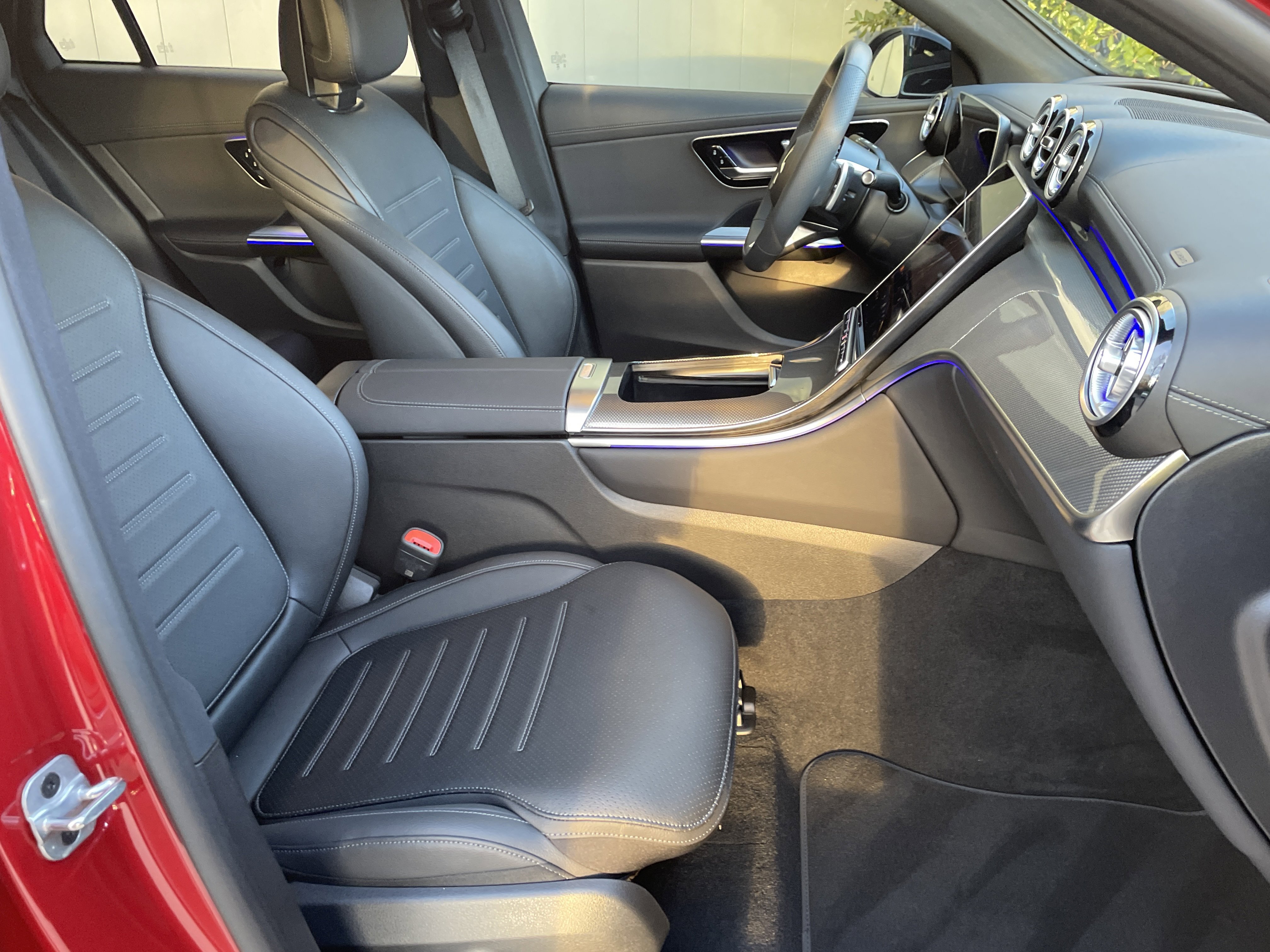 Certified 2025 Mercedes-Benz GLC 300 4MATIC image 52