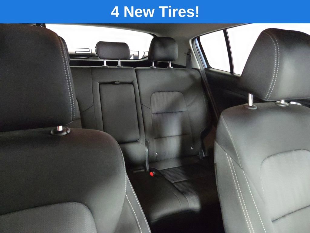Used 2022 Kia Sportage LX image 13