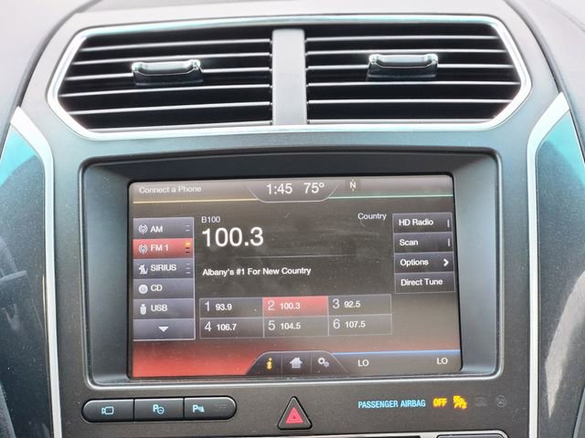 Used 2016 Ford Explorer Platinum image 23