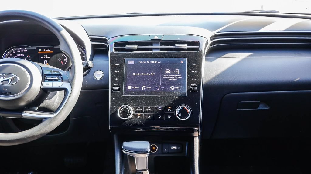 Used 2023 Hyundai Tucson SEL FWD image 16