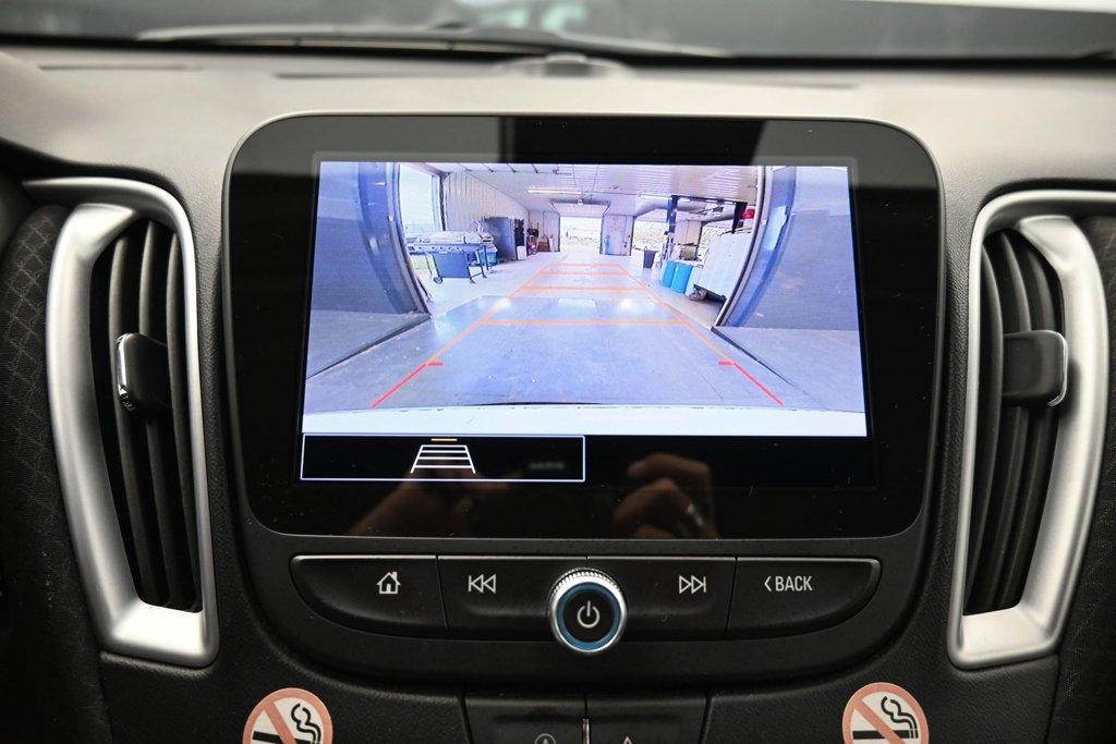 Used 2024 Chevrolet Malibu LT FWD image 13