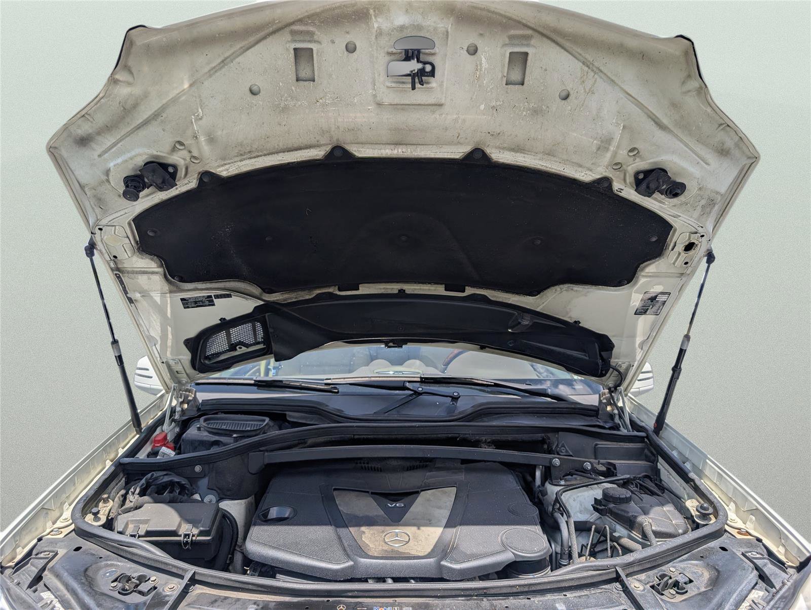 Used 2012 Mercedes-Benz GL 320 BlueTEC 4MATIC image 34