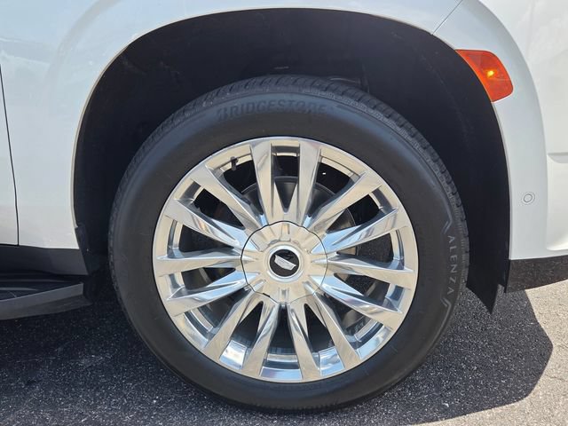 Used 2023 Cadillac Escalade Premium Luxury AWD/4WD image 9
