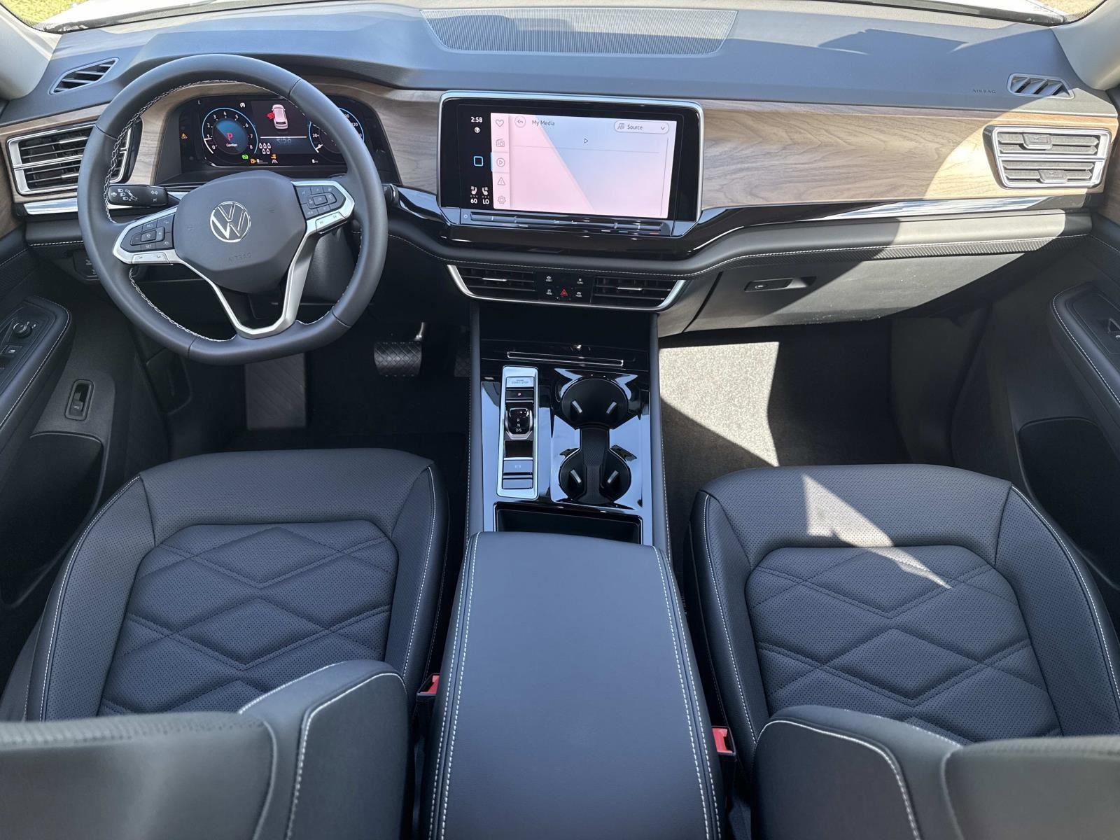 New 2026 Volkswagen Atlas SE image 12