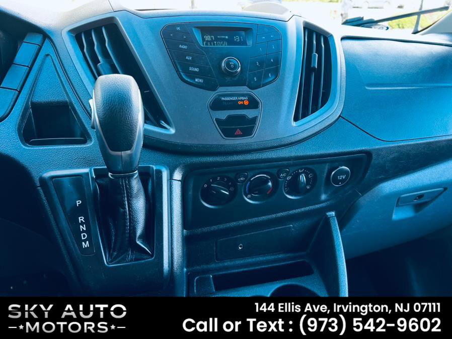 Used 2018 Ford Transit 150 148 Low Roof RWD image 19