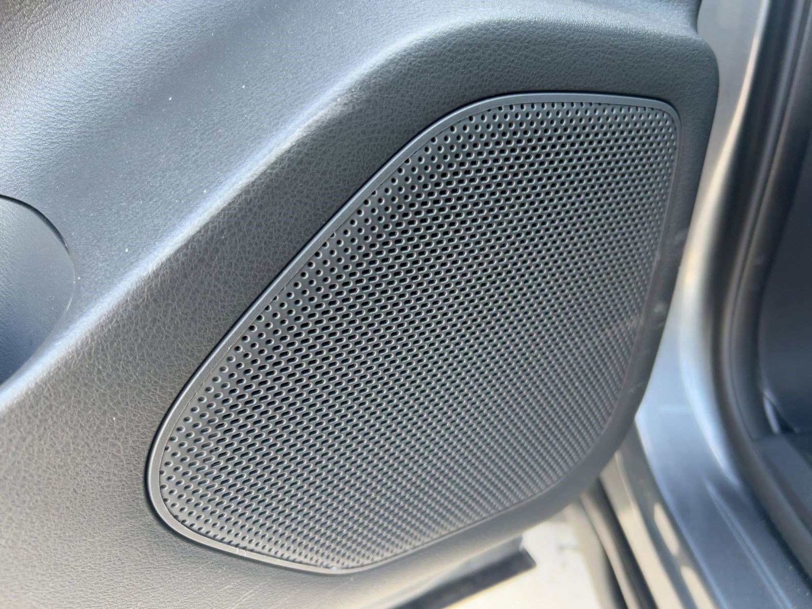 Used 2023 Nissan Rogue SV image 20