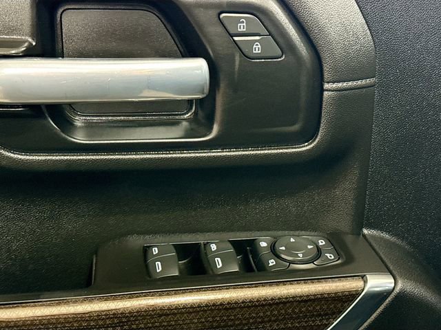 Used 2021 Chevrolet Silverado 2500 LT w/ Convenience Package image 18