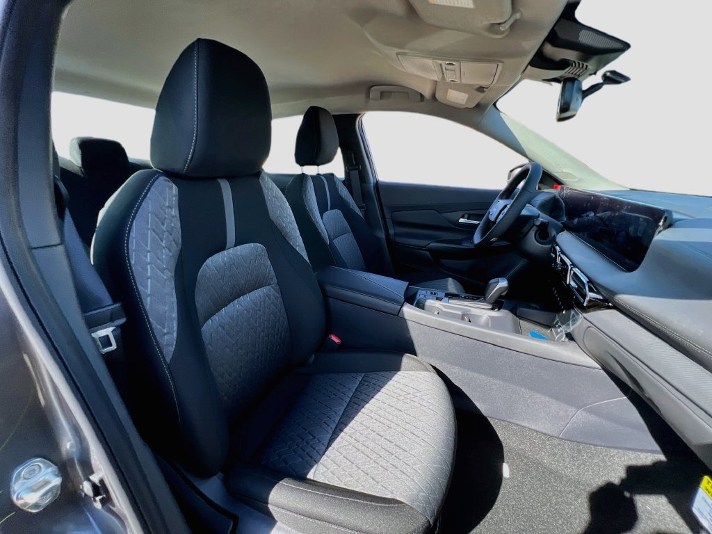 New 2027 Nissan Sentra SV FWD image 23