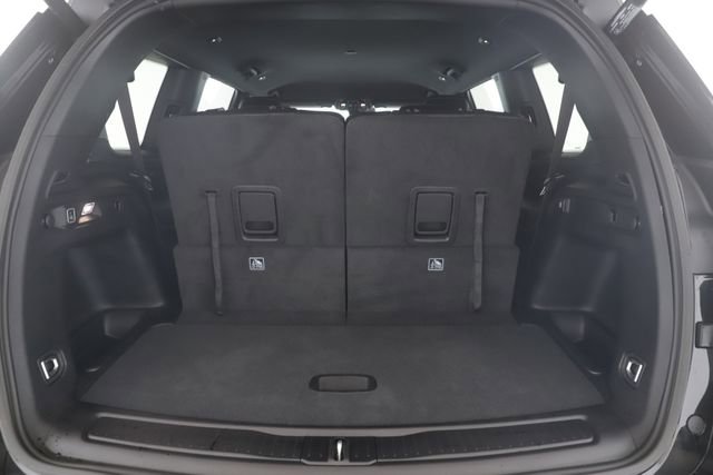 Used 2025 Jeep Grand Cherokee L Limited w/ Black Appearance Package image 32