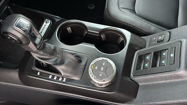 New 2026 Ford Bronco Outer Banks AWD/4WD image 21
